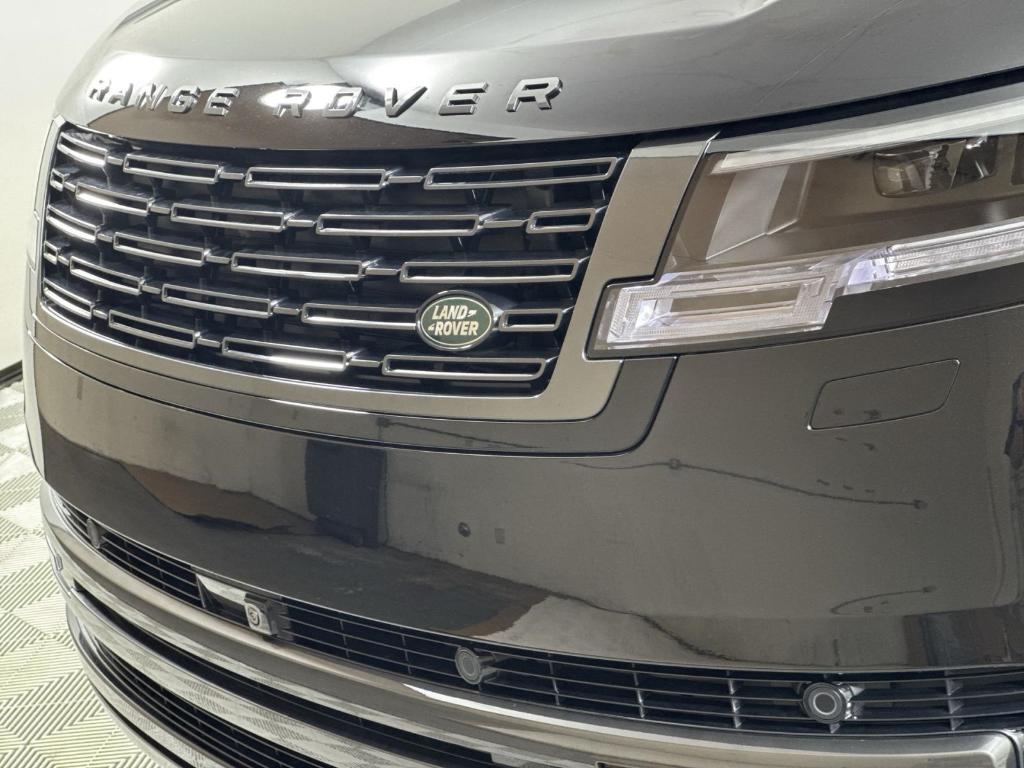 new 2025 Land Rover Range Rover car, priced at $148,955