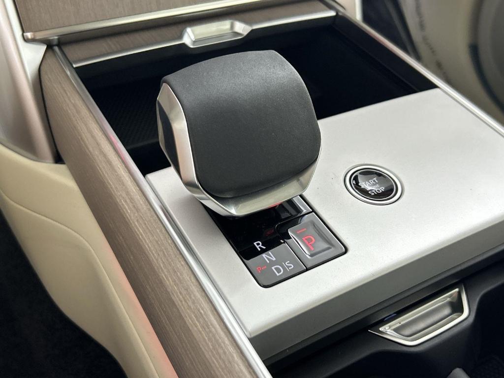 new 2025 Land Rover Range Rover car, priced at $154,305