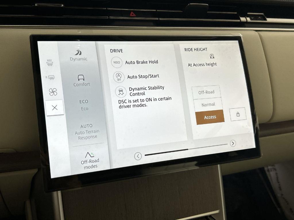 new 2025 Land Rover Range Rover car, priced at $154,305