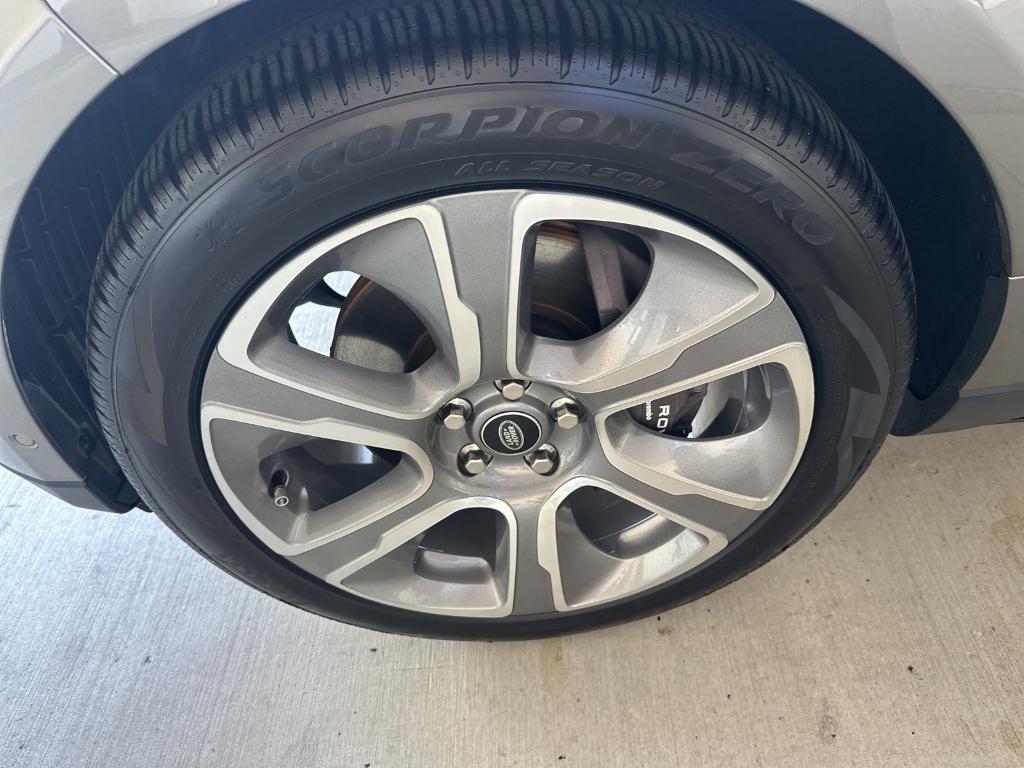 used 2022 Land Rover Range Rover car, priced at $57,998