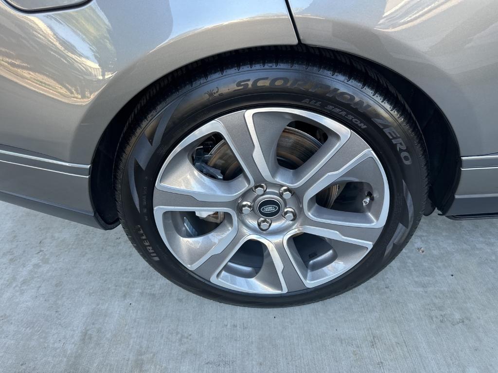 used 2022 Land Rover Range Rover car, priced at $57,998