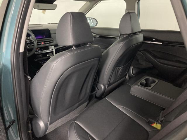 new 2025 Kia Seltos car, priced at $28,900