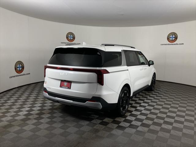 new 2025 Kia Carnival car, priced at $40,950