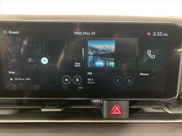 new 2025 Kia Carnival car, priced at $40,950