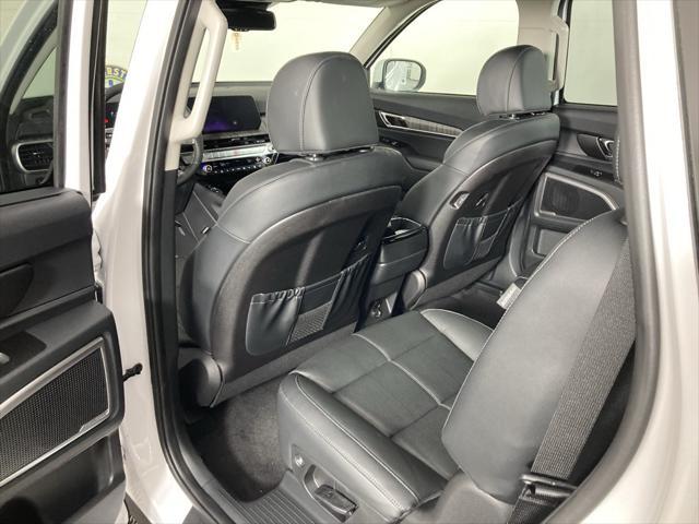 new 2025 Kia Telluride car, priced at $45,555