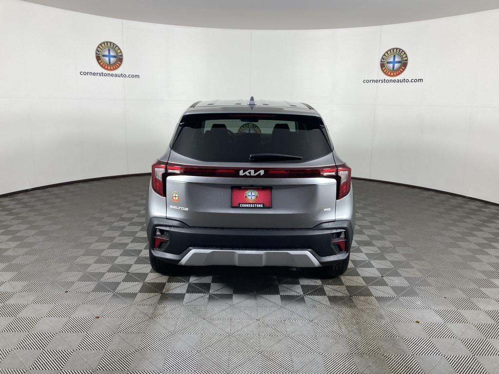 new 2025 Kia Seltos car, priced at $24,525