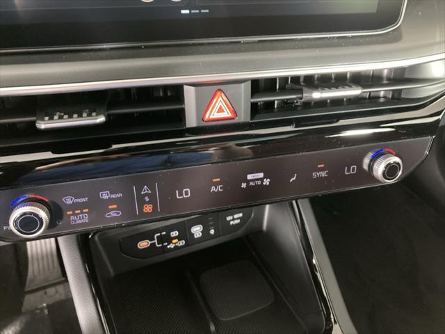 new 2025 Kia K5 car, priced at $29,999