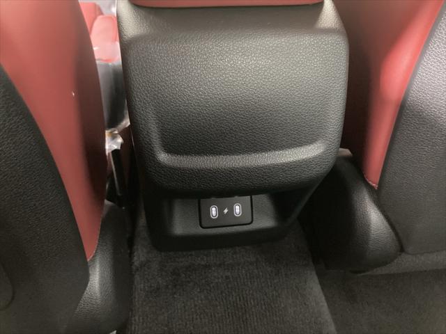 new 2025 Kia K5 car, priced at $29,999