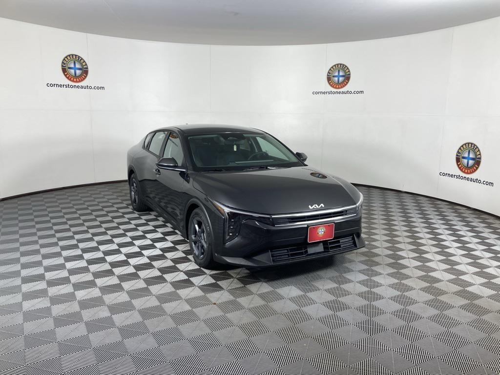 new 2025 Kia K4 car, priced at $23,035
