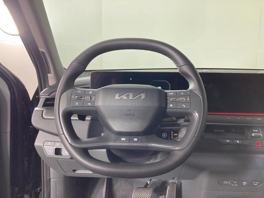 new 2024 Kia EV9 car, priced at $64,315