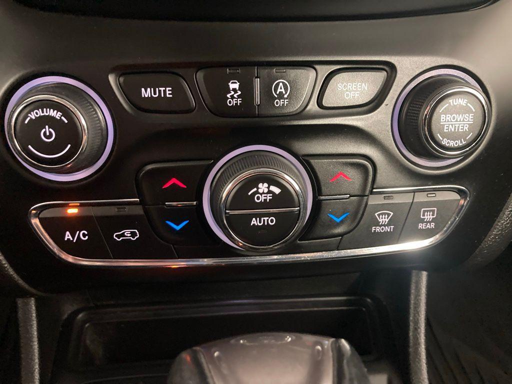 used 2019 Jeep Cherokee car, priced at $15,793