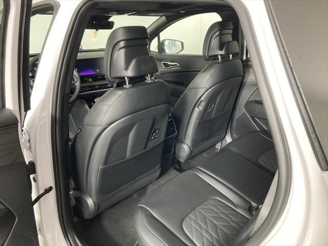 new 2025 Kia Sportage car, priced at $32,999