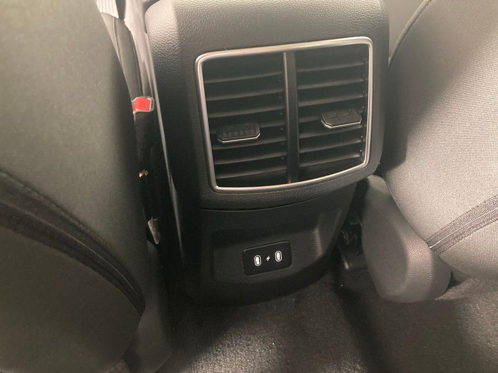 new 2026 Kia Sportage car, priced at $30,580