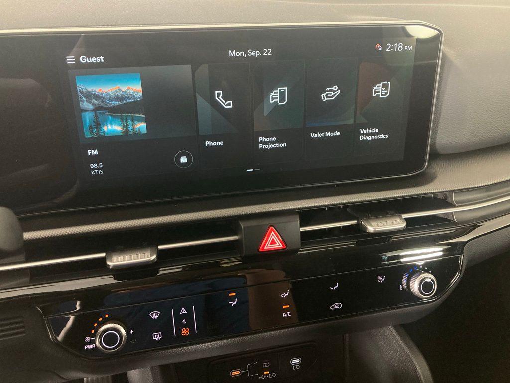 new 2026 Kia Sportage car, priced at $30,580