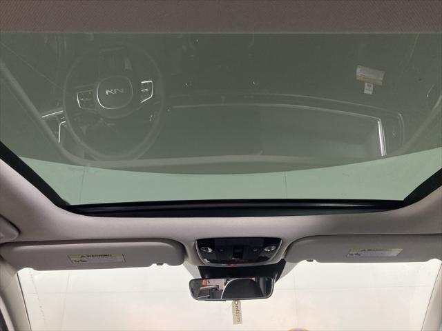 new 2025 Kia Sorento car, priced at $40,307