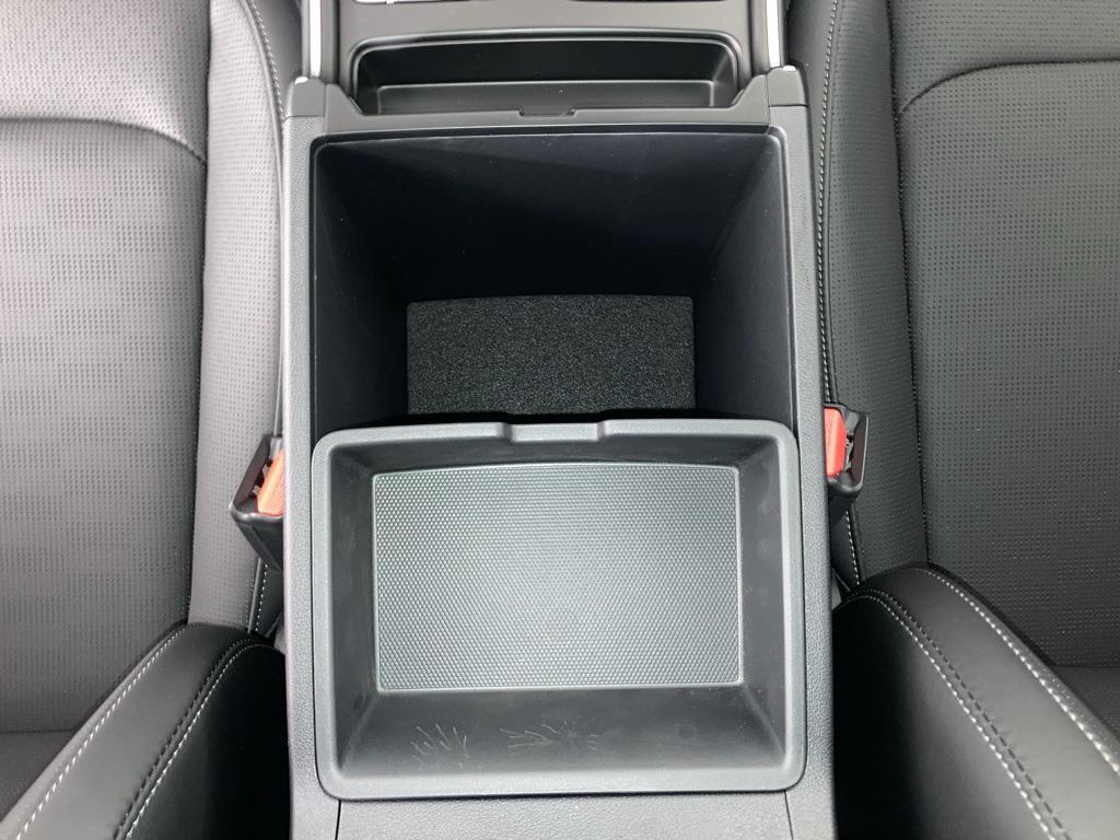 new 2025 Kia Sorento car, priced at $39,775