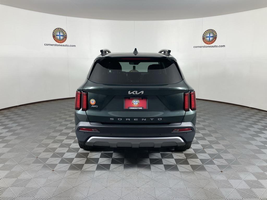 used 2022 Kia Sorento car, priced at $29,999