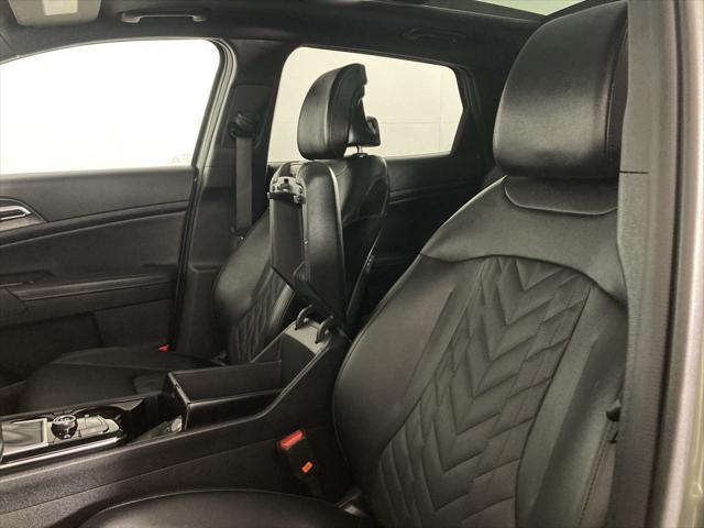 used 2025 Kia Sportage car, priced at $34,999