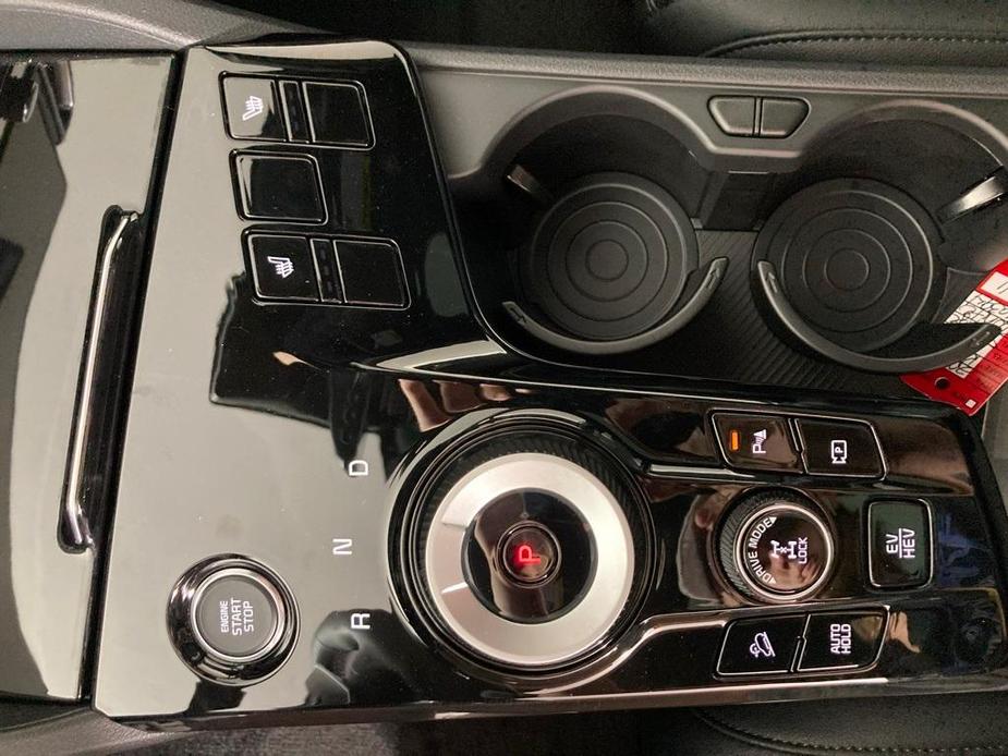 new 2024 Kia Sportage Plug-In Hybrid car, priced at $41,006