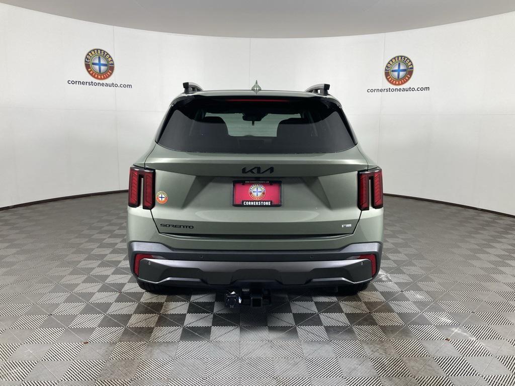 new 2025 Kia Sorento car, priced at $39,999