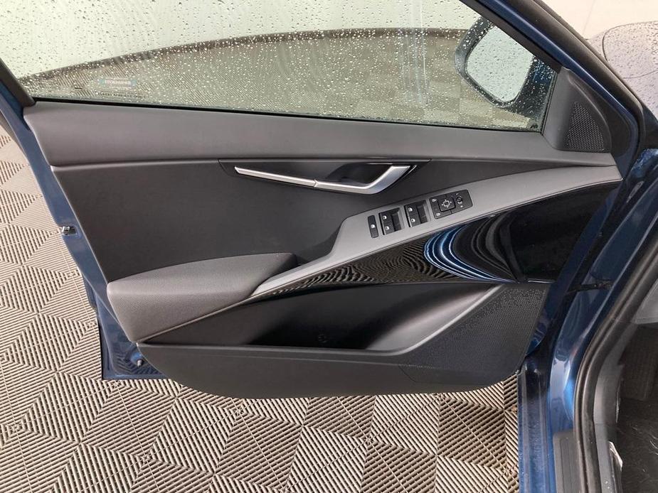new 2024 Kia Niro Plug-In Hybrid car, priced at $36,040