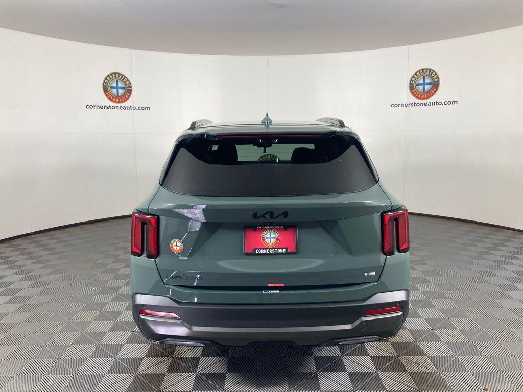 new 2026 Kia Sorento Hybrid car, priced at $44,870