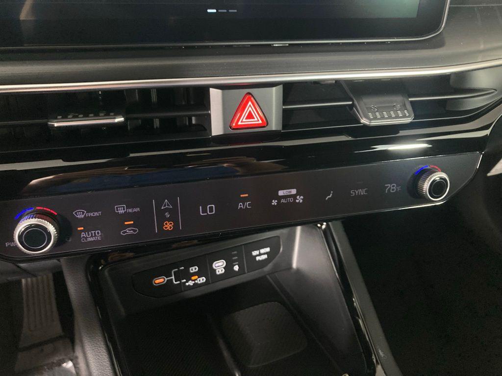 new 2026 Kia K5 car, priced at $31,595