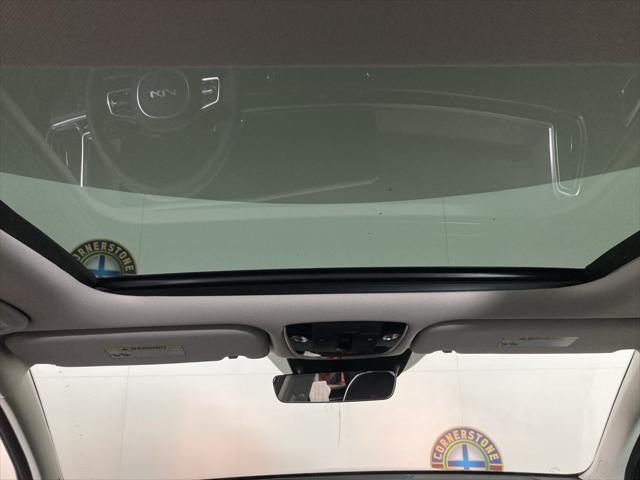 new 2025 Kia Sorento car, priced at $38,660