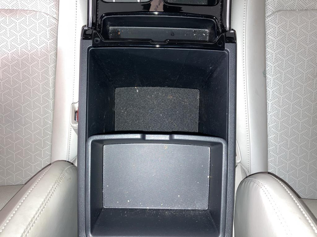 used 2022 Kia Sorento Plug-In Hybrid car, priced at $33,799