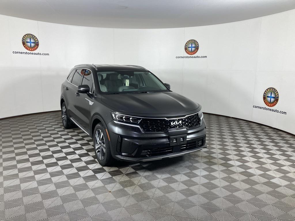 used 2022 Kia Sorento Plug-In Hybrid car, priced at $33,799