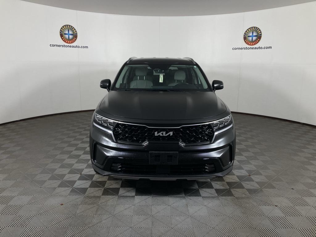 used 2022 Kia Sorento Plug-In Hybrid car, priced at $33,799