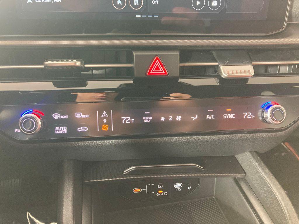 new 2026 Kia Sportage Hybrid car, priced at $39,960