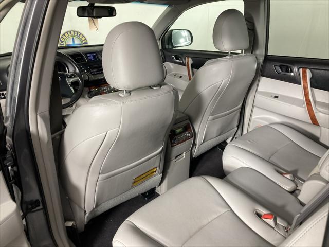 used 2011 Toyota Highlander car, priced at $12,999