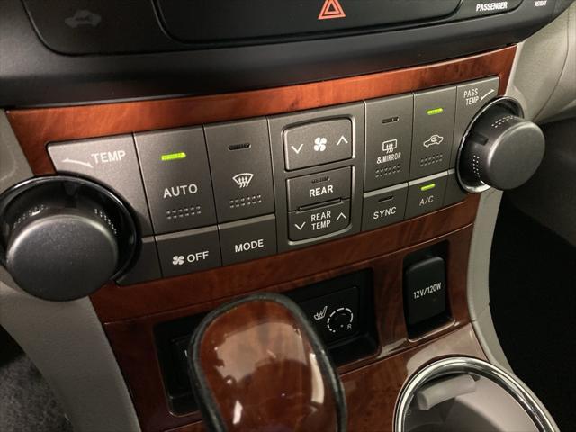 used 2011 Toyota Highlander car, priced at $12,999