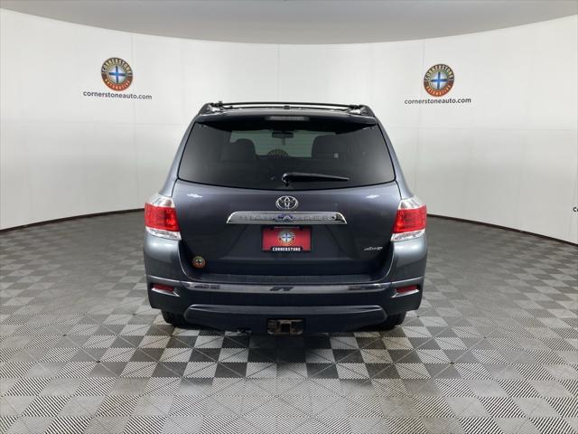 used 2011 Toyota Highlander car, priced at $12,999