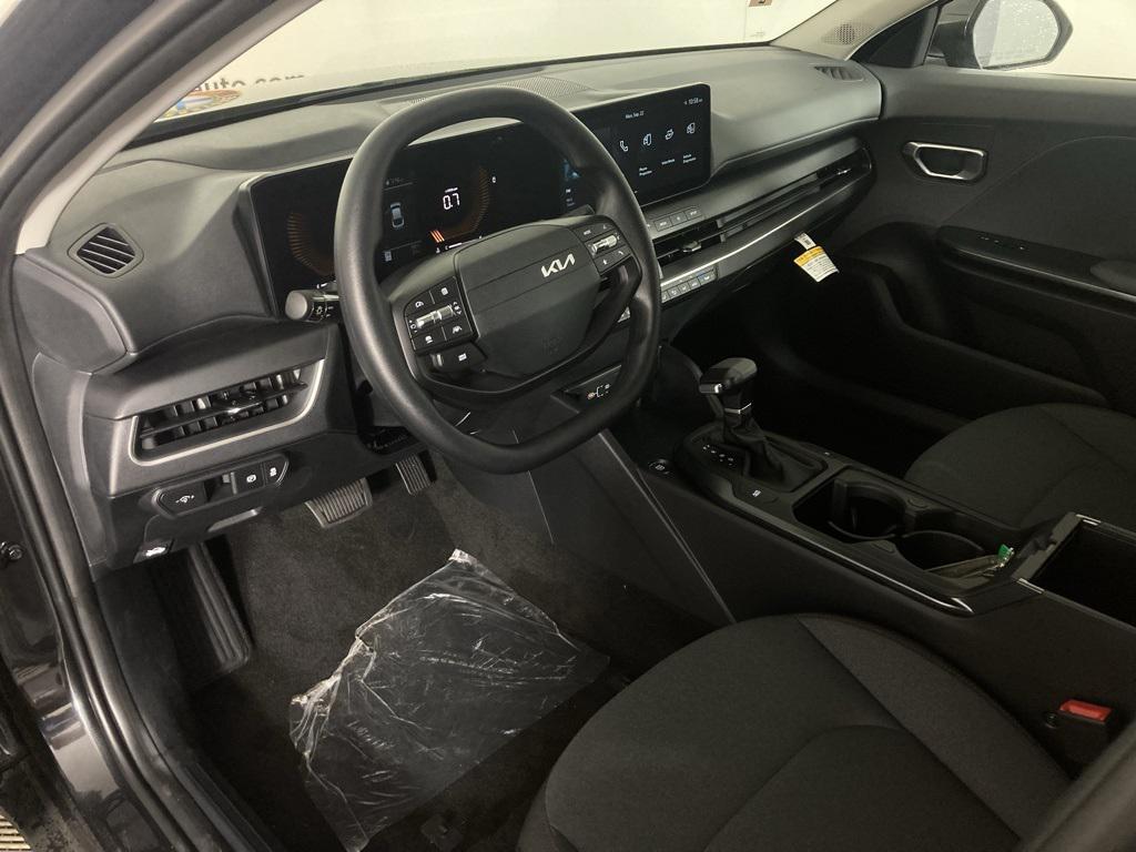 new 2025 Kia K4 car, priced at $23,035