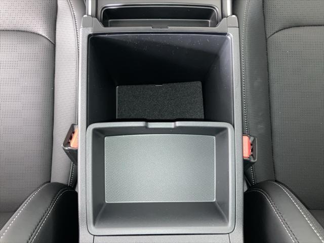 new 2025 Kia Sorento car, priced at $35,965