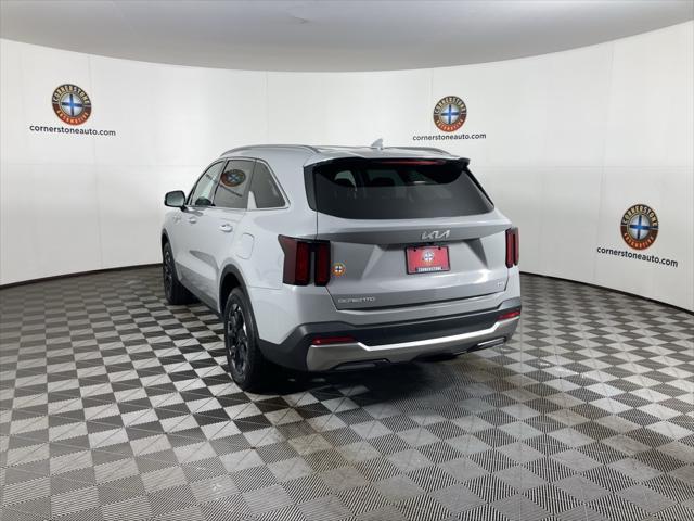 new 2025 Kia Sorento car, priced at $35,965
