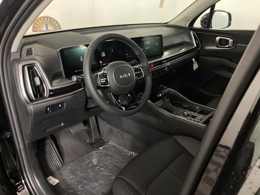new 2025 Kia Sorento car, priced at $35,499