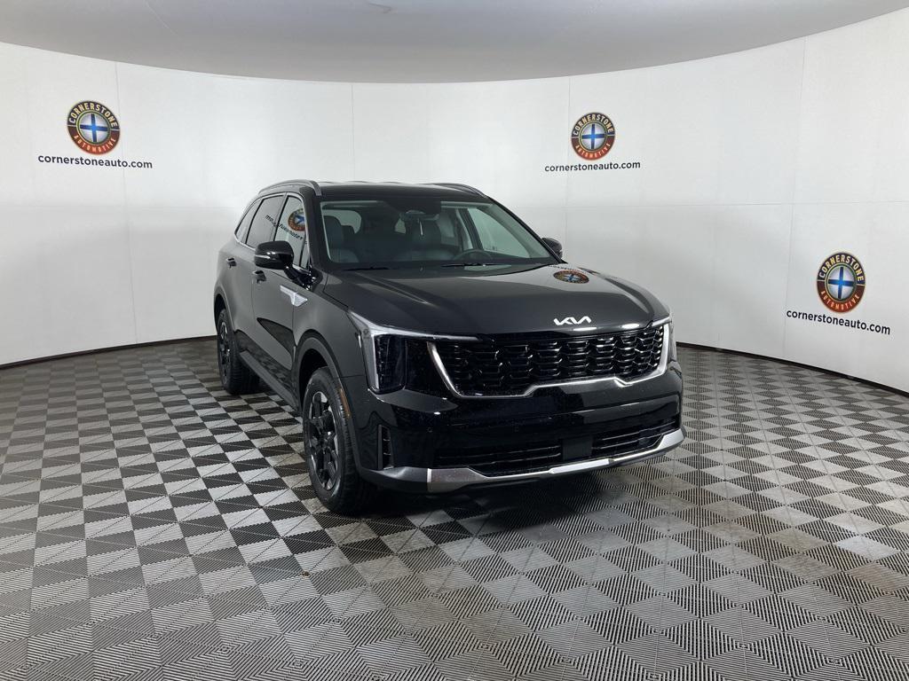 new 2025 Kia Sorento car, priced at $35,499