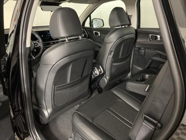 new 2025 Kia Sorento car, priced at $37,060