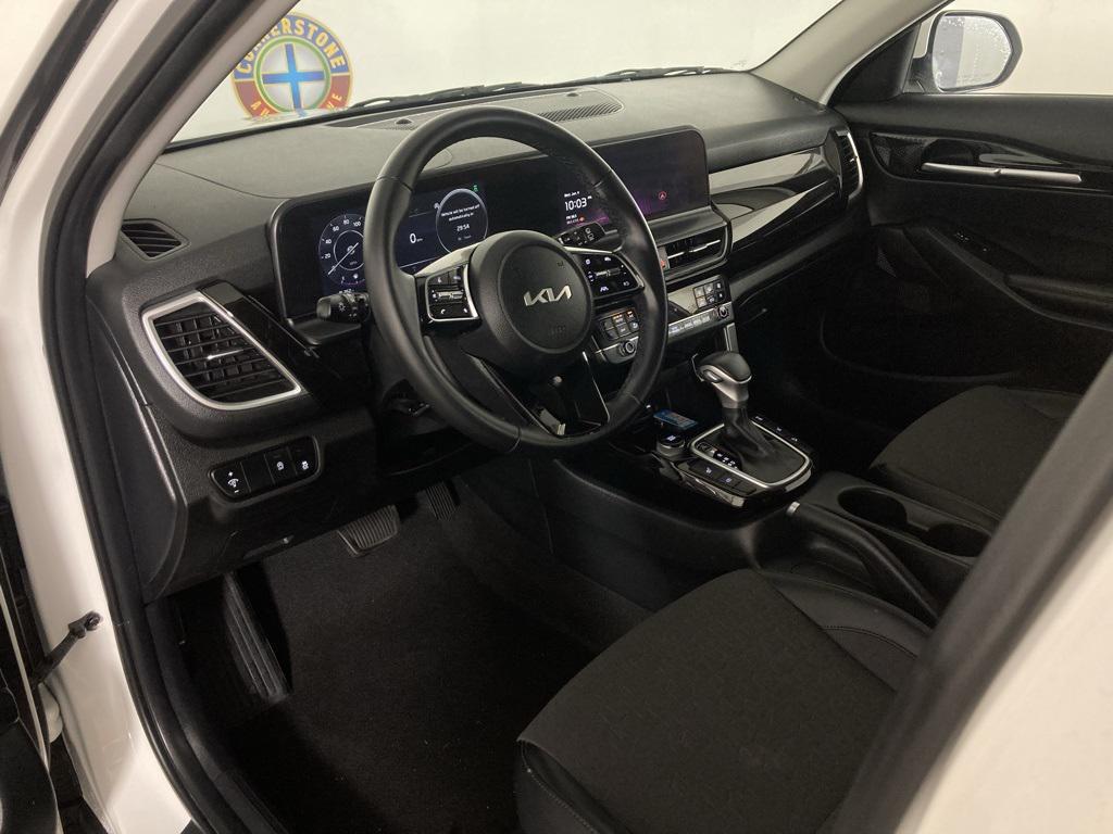 used 2024 Kia Seltos car, priced at $22,999