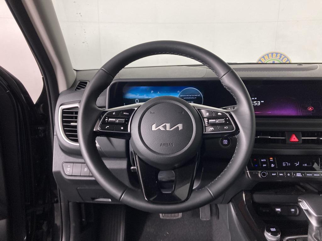 new 2025 Kia Seltos car, priced at $28,100