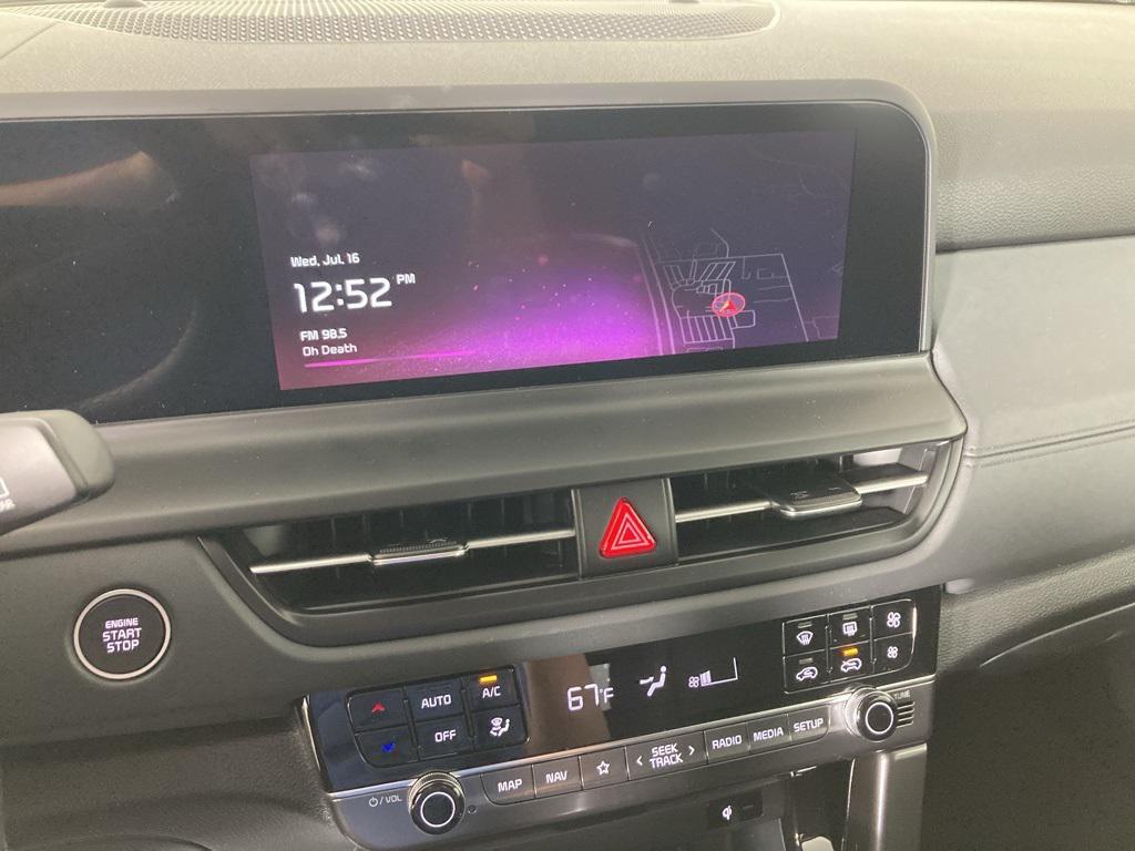 new 2025 Kia Seltos car, priced at $28,100