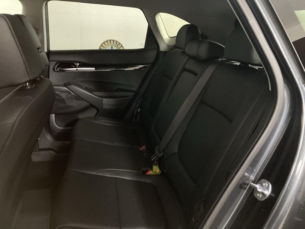 new 2025 Kia Seltos car, priced at $28,100