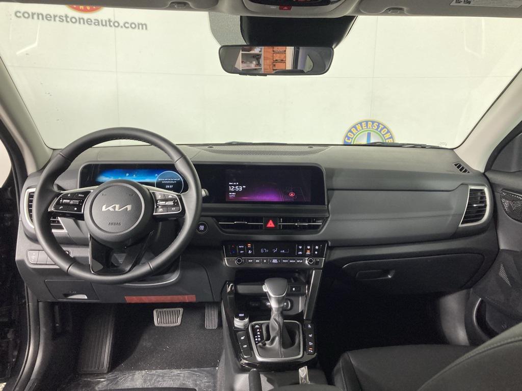 new 2025 Kia Seltos car, priced at $28,100