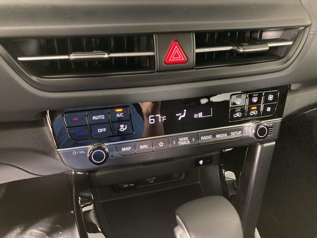 new 2025 Kia Seltos car, priced at $28,100