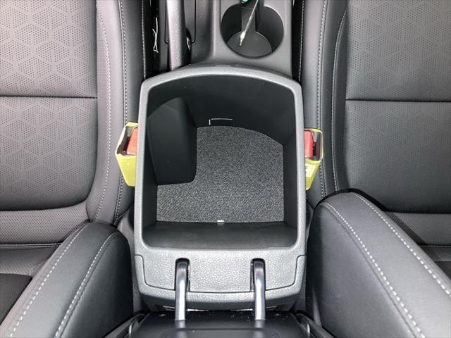 new 2025 Kia Seltos car, priced at $29,200