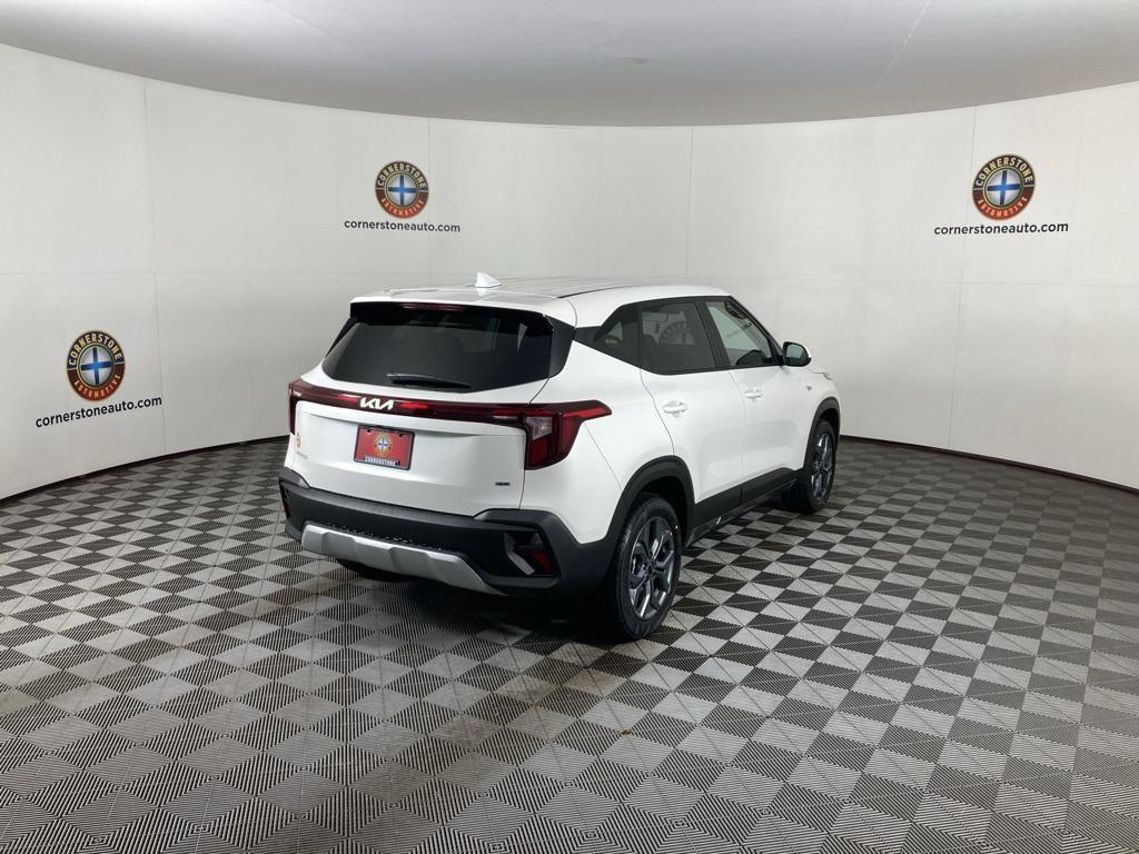new 2026 Kia Seltos car, priced at $25,370