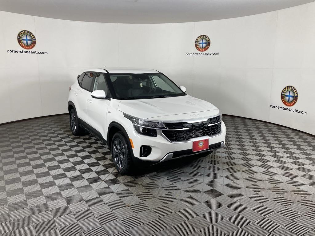 new 2026 Kia Seltos car, priced at $25,370
